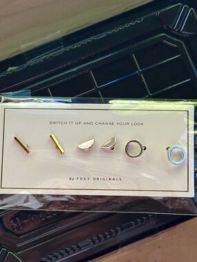 New Foxy Originals x CAUSEBOX 3-Pair Mix & Match Stud Earrings